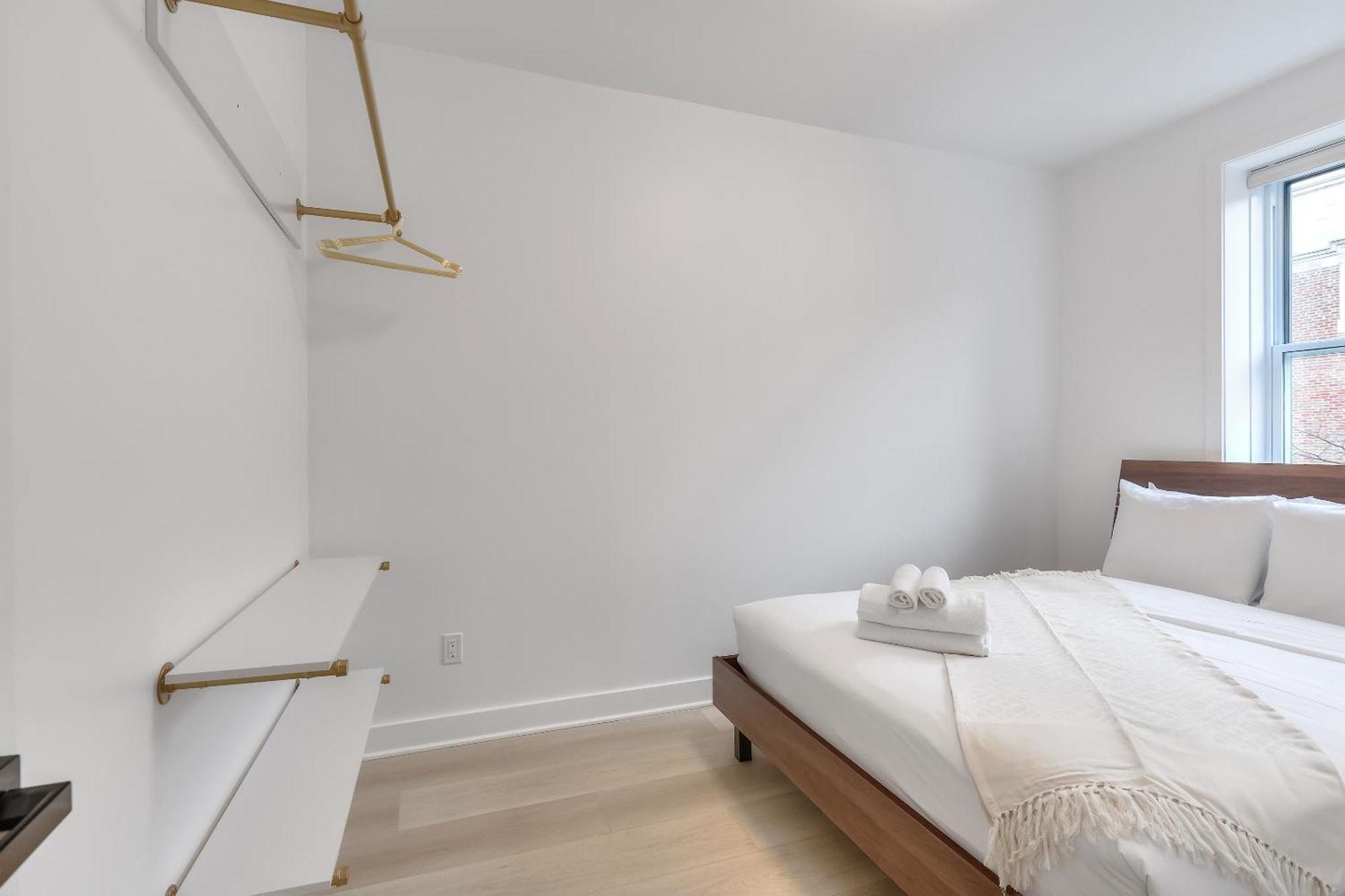 Free Indoor Parking Cozy & Spacious Condo In Heart Of Downtown 몬트리올 외부 사진